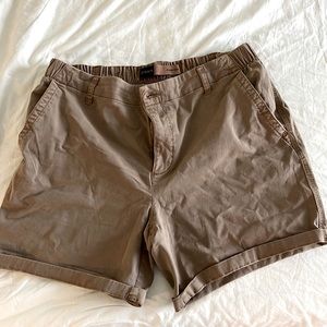 Old Navy Brown Chino Shorts - Size L